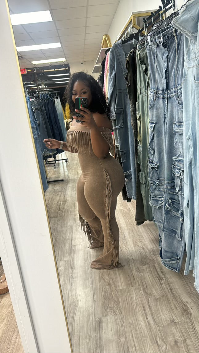 “Shake sum” fringe jumpsuit