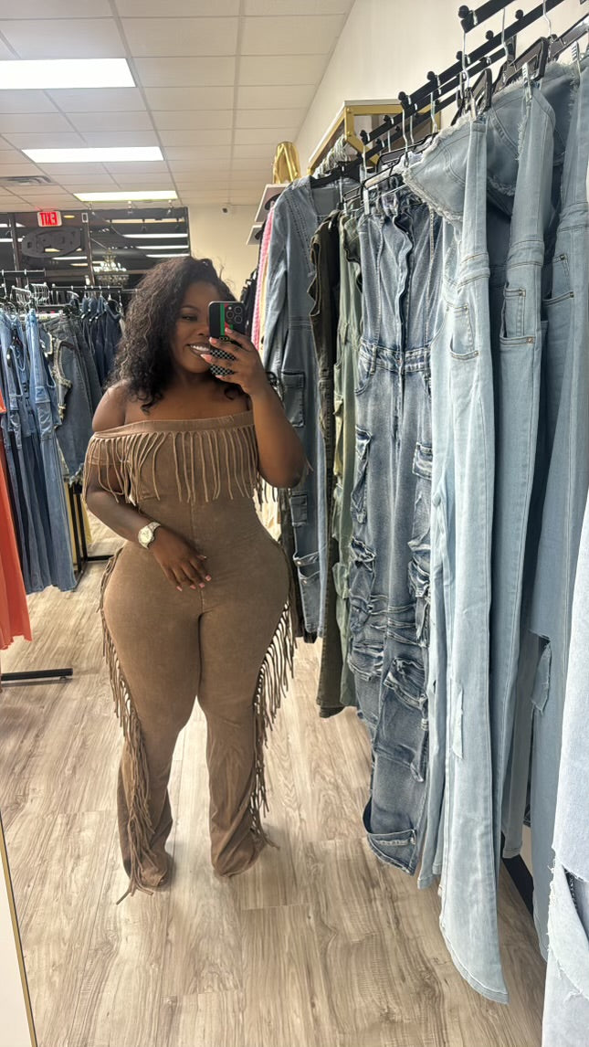 “Shake sum” fringe jumpsuit