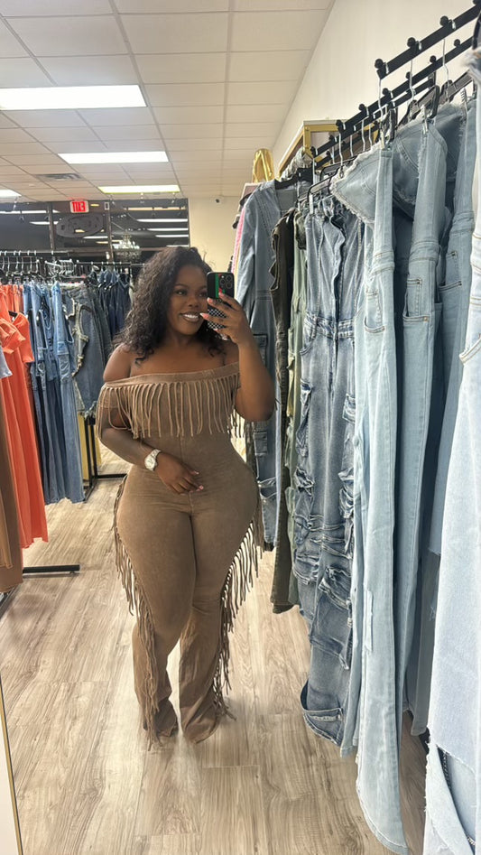 “Shake sum” fringe jumpsuit