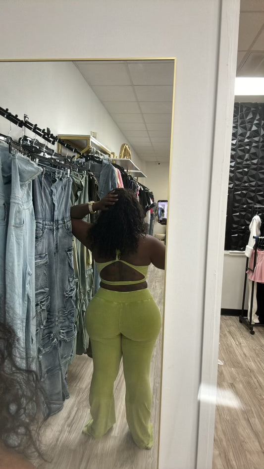 “Too cute” set